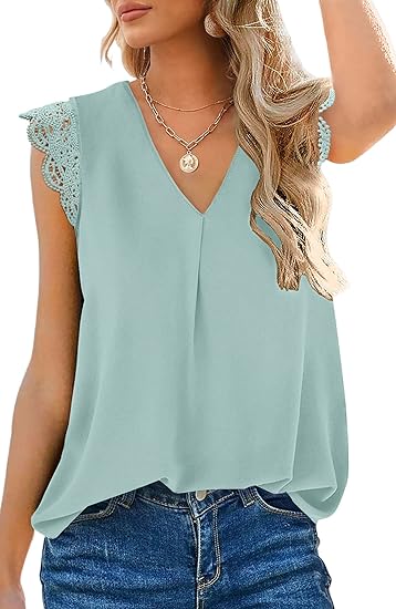 V Neck Lace Sleeveless Pleated Top