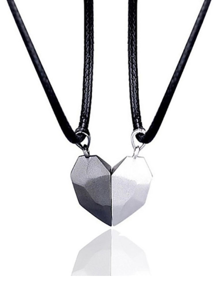 Couple Heart Pendant Chain Necklaces Tiynon