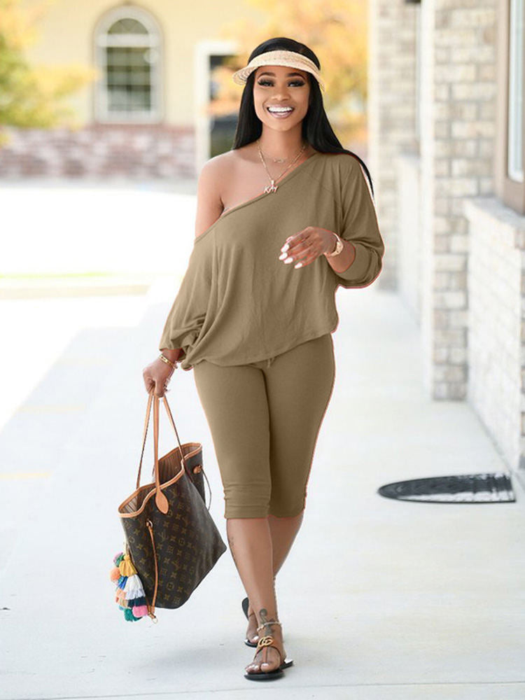 Two Piece Solid Color Off One Shoulder Tops+Capri Pants Tiynon