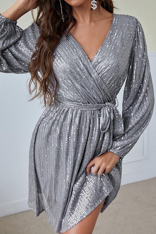 V-neck Temperament Long-sleeved Sequined Short Dress Tiynon